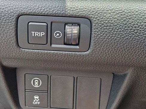 Used 2019 Honda Accord EX image 8
