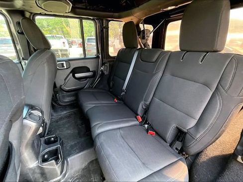 Used 2020 Jeep Wrangler Unlimited Sport S AWD/4WD image 25