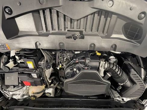 Used 2022 Chevrolet Blazer RS w/ Enhanced Convenience Package AWD/4WD image 39