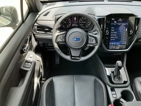 Certified 2025 Subaru Forester Touring AWD/4WD image 11