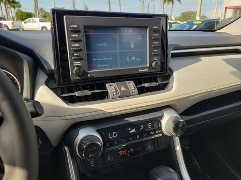 Certified 2022 Toyota RAV4 XLE Premium AWD/4WD image 25