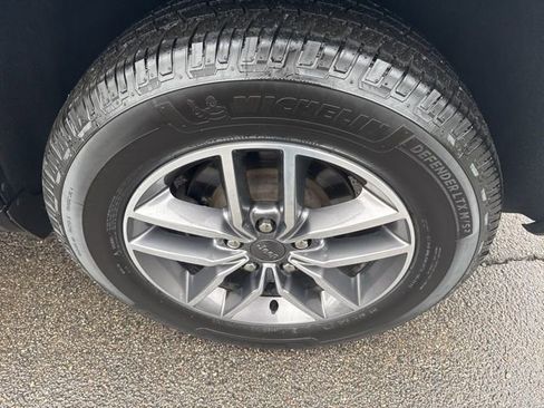 Certified 2020 Jeep Grand Cherokee Limited w/ Trailer Tow Group IV image 47