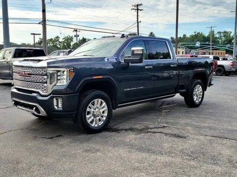 Used 2021 GMC Sierra 2500 Denali w/ Technology Package image 2