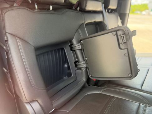Used 2022 GMC Sierra 2500 Denali AWD/4WD image 27