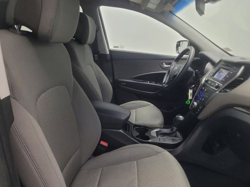 Used 2018 Hyundai Santa Fe Sport FWD image 21