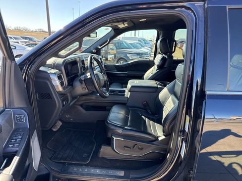 Used 2024 Ford F350 Platinum w/ FX4 Off-Road Package image 20