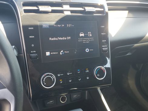 Used 2024 Hyundai Tucson SE FWD image 24