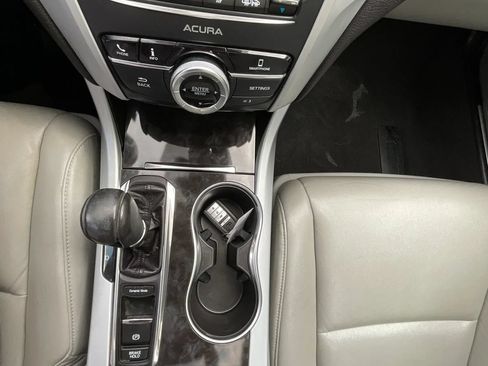 Used 2020 Acura TLX FWD image 35