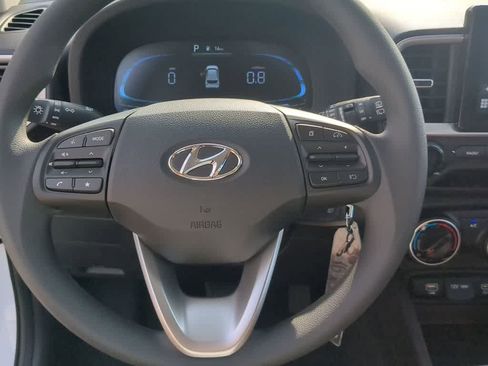 New 2026 Hyundai Venue SE FWD image 23