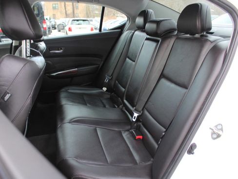 Used 2016 Acura TLX V6 SH-AWD w/ Technology Pkg image 27