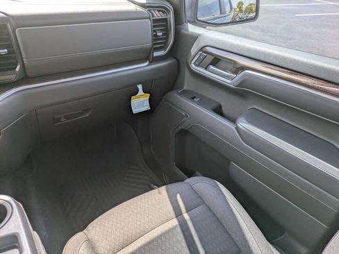 Used 2023 Chevrolet Silverado 1500 RST image 19