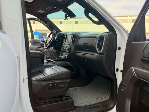 Used 2020 GMC Sierra 3500 Denali w/ Denali Ultimate Package AWD/4WD image 30