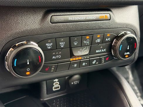 Used 2024 Ford Bronco Sport Outer Banks w/ Tech Package AWD/4WD image 16
