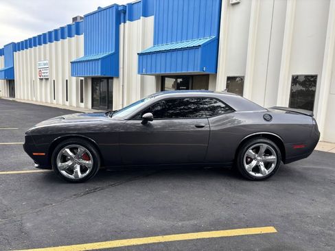 Used 2016 Dodge Challenger R/T Plus image 4