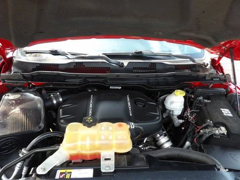 Used 2018 RAM 1500 Laramie AWD/4WD image 27