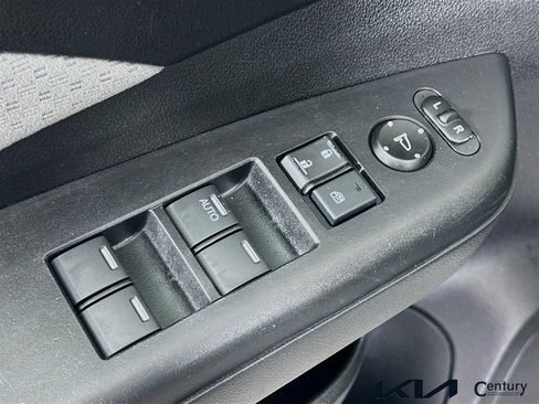 Used 2015 Honda CR-V EX image 17