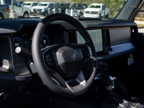 New 2026 Ford Bronco Badlands AWD/4WD image 25