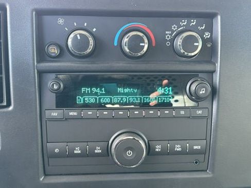 Used 2025 Chevrolet Express 2500 Extended w/ Communications Package RWD image 17