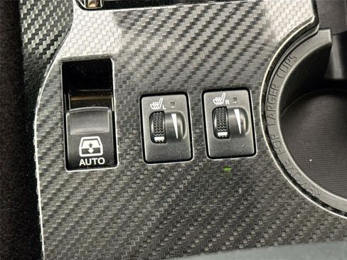 Certified 2024 Toyota 4Runner TRD Off-Road Premium AWD/4WD image 8
