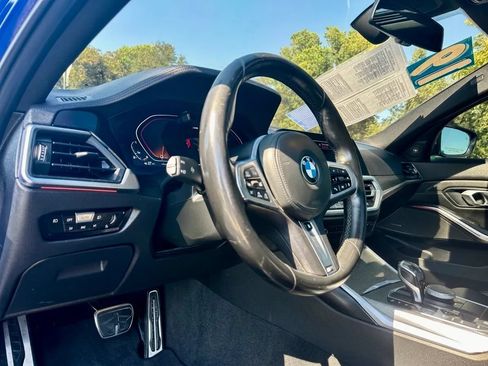Used 2019 BMW 330i xDrive Sedan AWD/4WD image 12