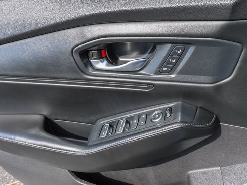 Used 2023 Honda Accord Sport image 14