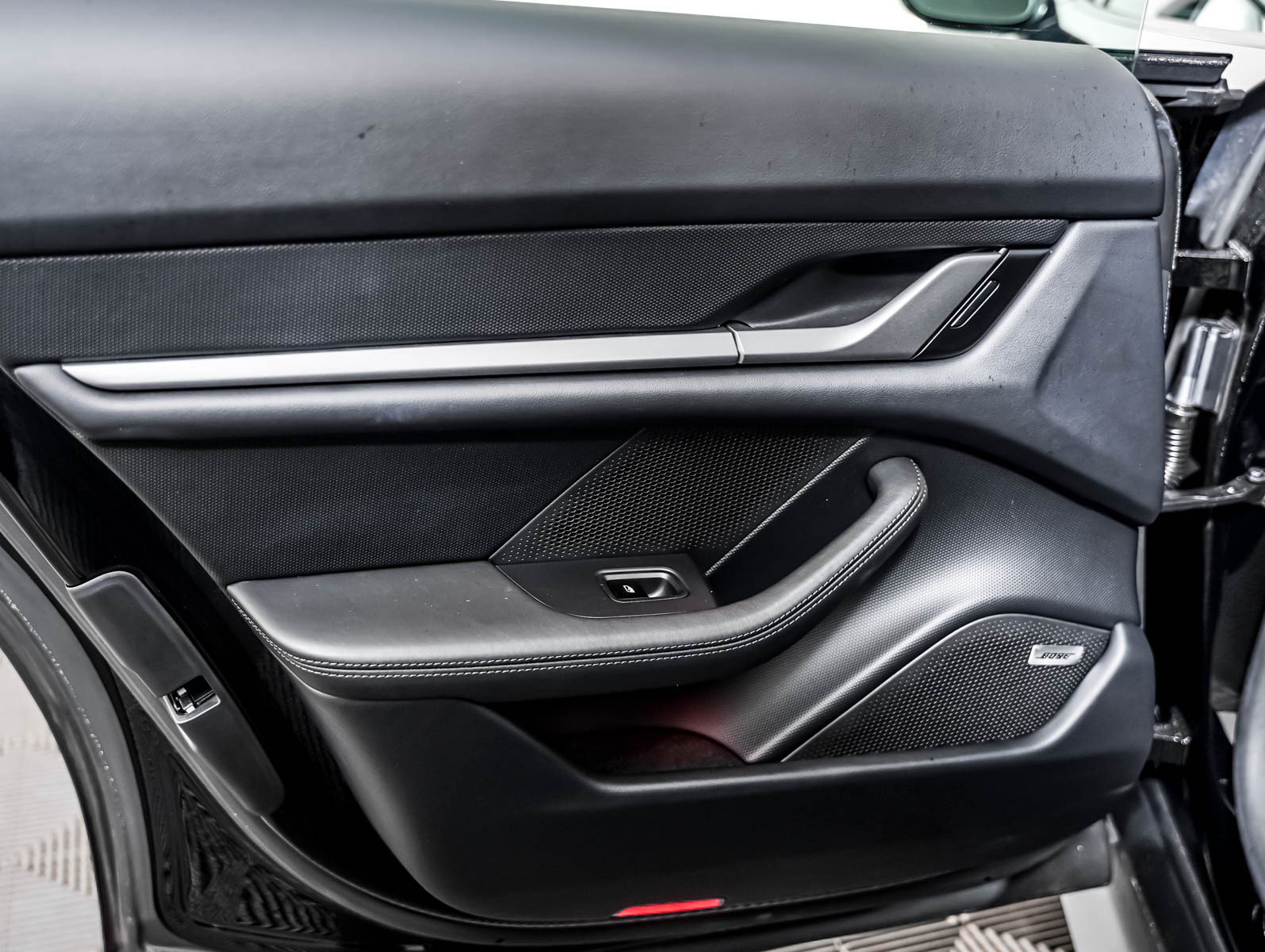 Certified 2025 Porsche Taycan RWD image 26