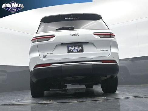 Used 2023 Jeep Grand Cherokee L Limited w/ Luxury Tech Group II AWD/4WD image 22