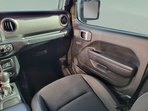Used 2021 Jeep Wrangler Unlimited Sport AWD/4WD image 10
