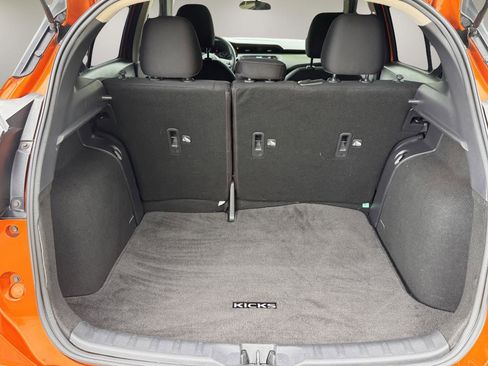 Used 2023 Nissan Kicks SV FWD image 5
