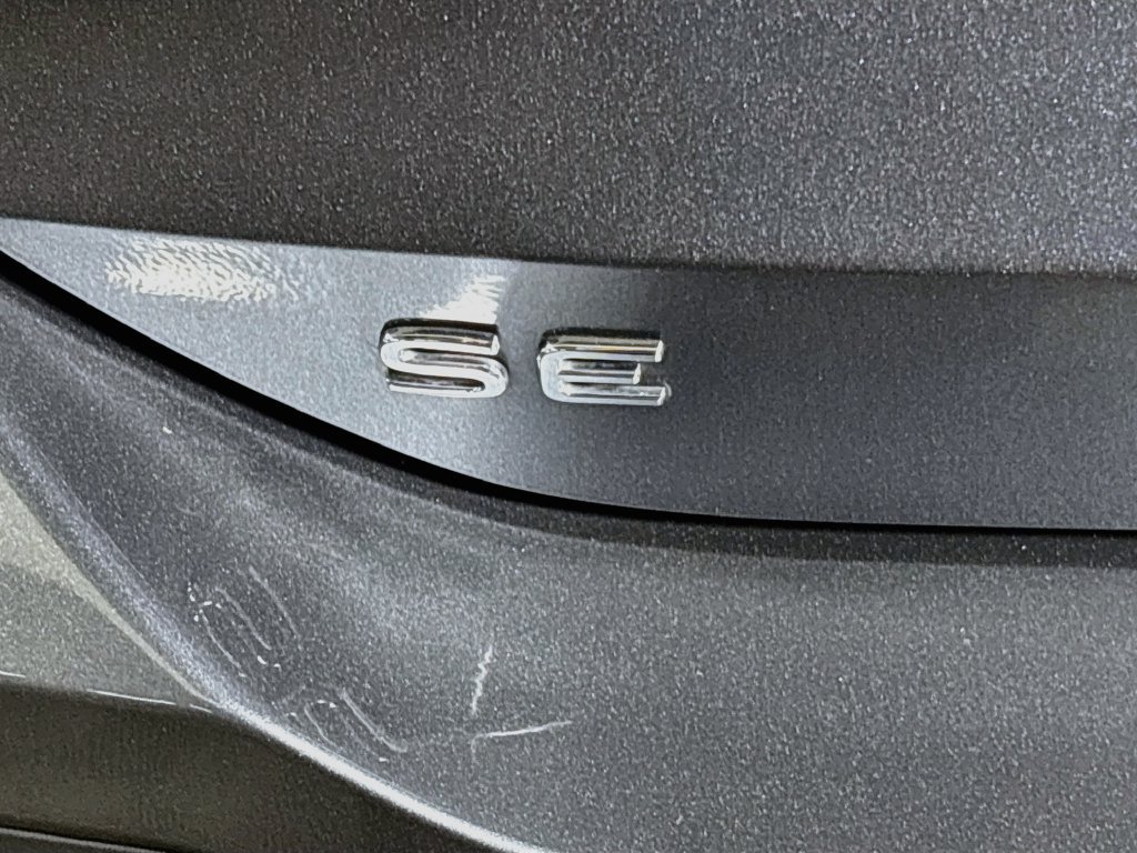 Certified 2025 Volkswagen Tiguan SE FWD image 25
