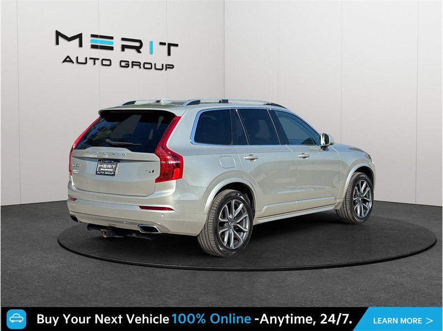 Used 2018 Volvo XC90 T6 Momentum w/ Convenience Package AWD/4WD image 9