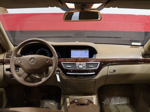 Used 2007 Mercedes-Benz S 550 4MATIC image 48