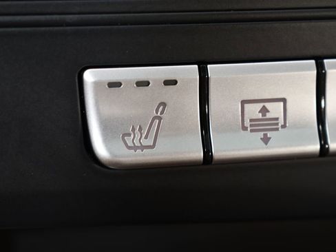 Used 2015 Mercedes-Benz E 250 E250 BLUETEC image 38