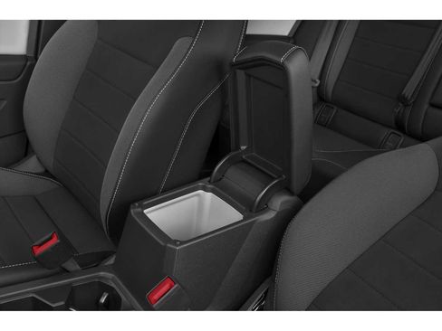 Used 2022 Volkswagen Taos SE w/ Panoramic Sunroof Package image 10