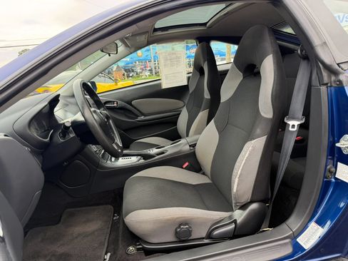 Used 2003 Toyota Celica GT FWD image 11