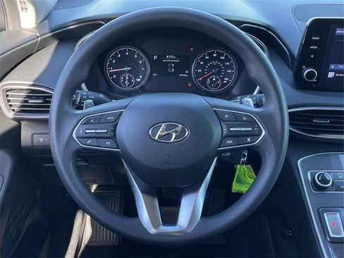 Used 2023 Hyundai Santa Fe SE image 12