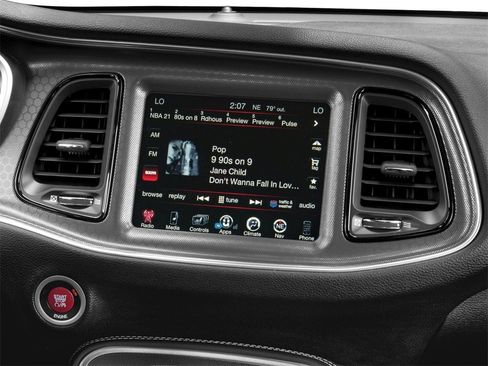 Used 2016 Dodge Challenger SRT w/ Technology Group image 10