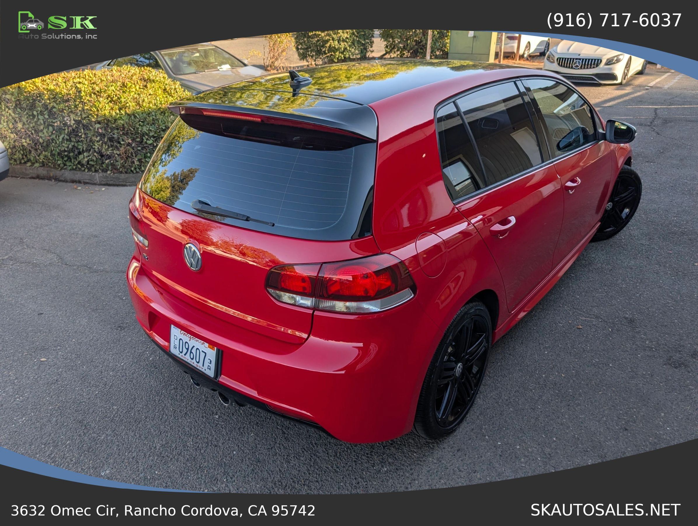 Used 2013 Volkswagen Golf R 4-Door AWD/4WD image 10