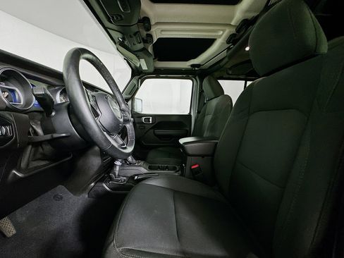 Used 2020 Jeep Wrangler Unlimited Sport S image 13