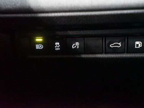 Certified 2025 Toyota Camry LE image 24