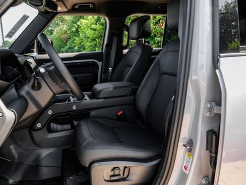 New 2026 Land Rover Defender 110 X-Dynamic SE AWD/4WD image 42