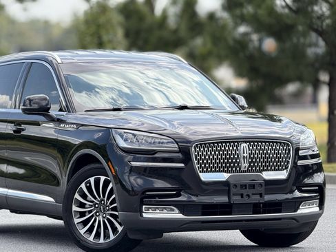 Used 2020 Lincoln Aviator Reserve w/ Elements Package Plus image 49