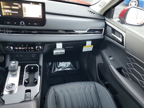 New 2025 Mitsubishi Outlander SEL image 27