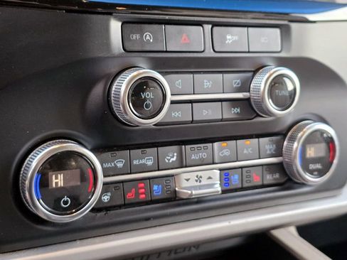 Used 2024 Ford Expedition Max Limited image 29