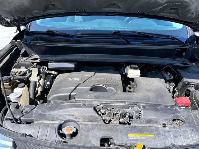 Used 2017 Nissan Pathfinder SV FWD image 11