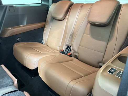 Certified 2026 Mercedes-Benz GLS 450 4MATIC image 19