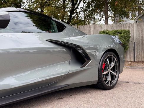Used 2023 Chevrolet Corvette Stingray Premium Cpe w/ Z51 Performance Package RWD image 16