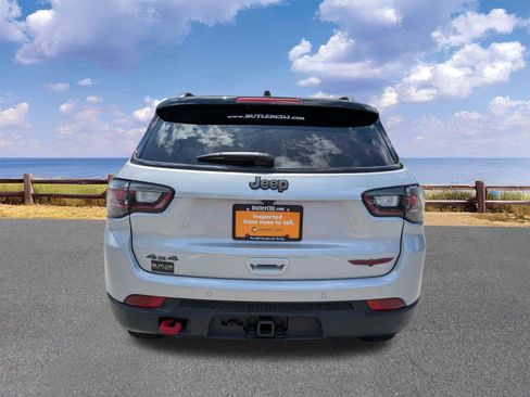 Certified 2025 Jeep Compass Trailhawk w/ Trailhawk Elite Group AWD/4WD image 7