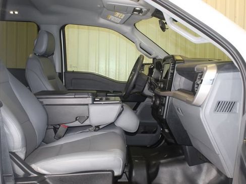 Used 2023 Ford F150 XL w/ XL Chrome Appearance Package AWD/4WD image 22