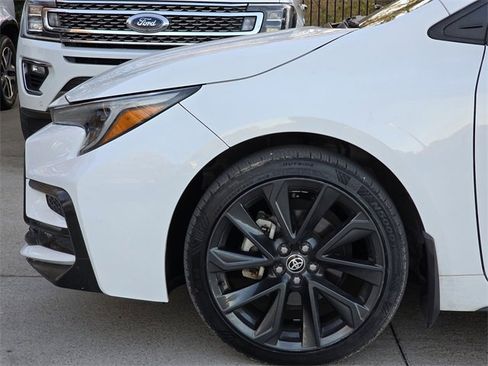 Used 2023 Toyota Corolla SE image 5